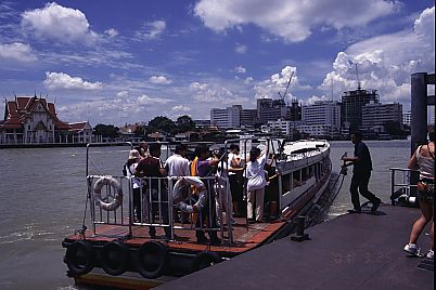 ボート 2001